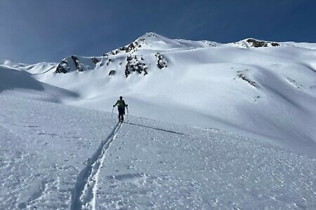 SVANETI: UN PARADISO PER LO SCI ALPINISMO TRA LE CIME DEL CAUCASO